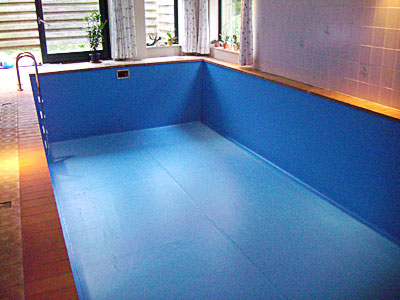 Folienbecken mit Schwimmbadfolie ausgekleidet