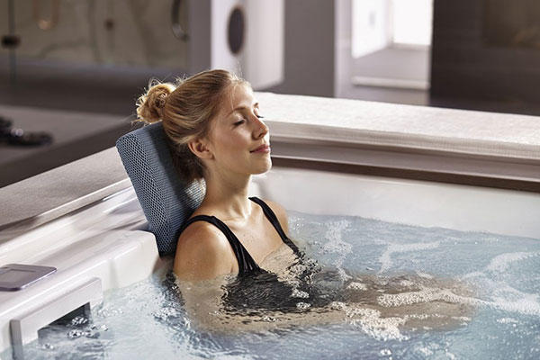 Leichter Auftrieb im Whirlpool